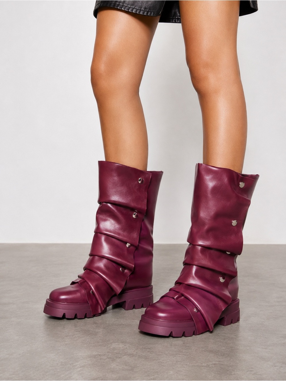 Azalea Wang Sybel Burgundy Ruffle Lug Sole Boots NWT Size 6